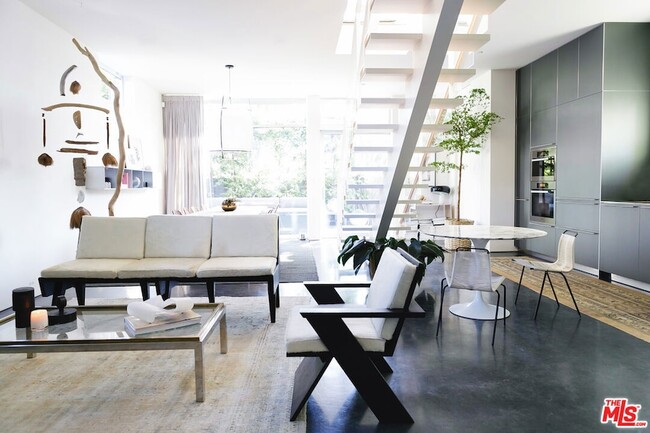 Photo - 1201 Cabrillo Ave