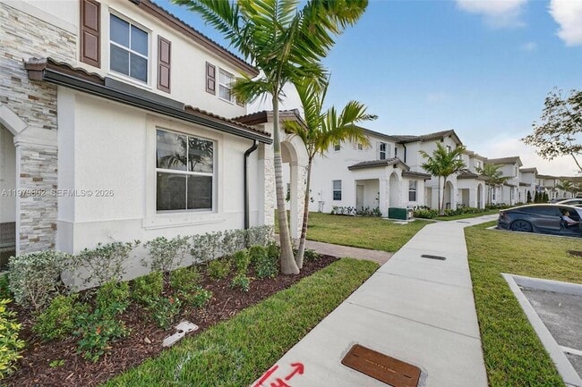 Photo - 2650 SE 29th St