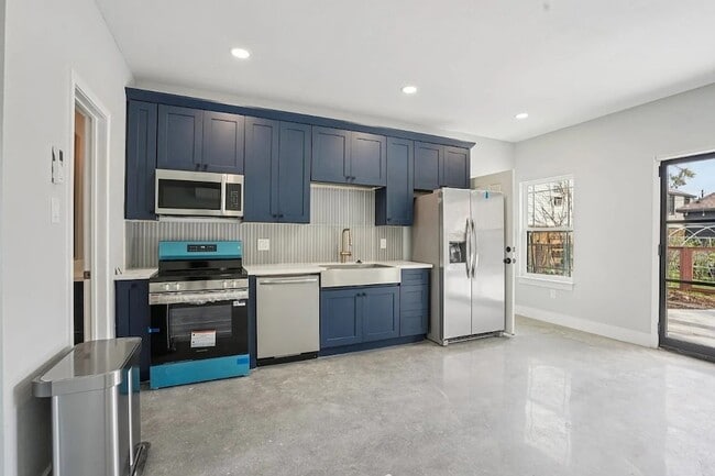 Photo - 1410 Elliott St Unit A