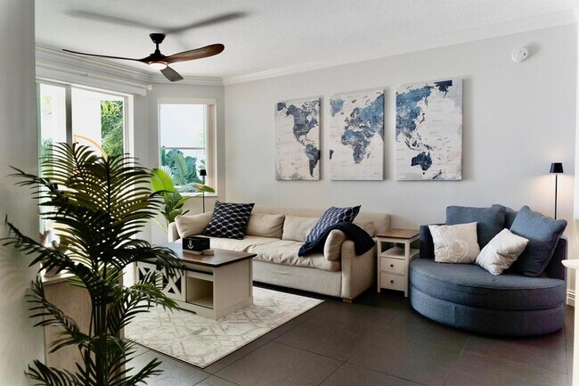 Photo - 815 NW Flagler Ave Unit 206