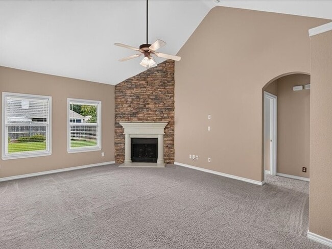 Photo - 5912 Meadowglen Dr