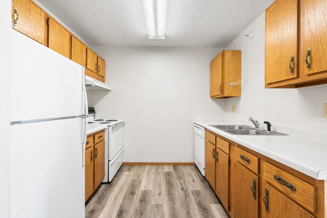 Photo - Rolling Meadows Apartments