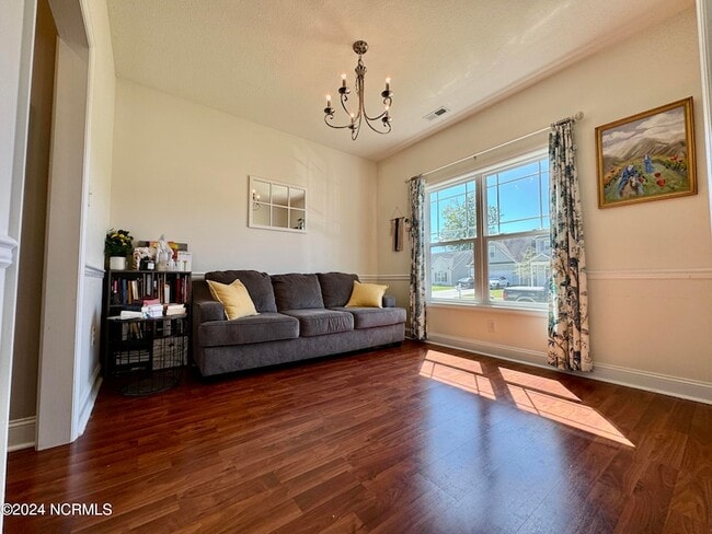 Photo - 3112 Catarina Ln