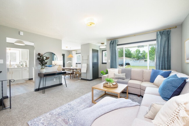 Photo - 8910 Cambridge Dr Unit ID1061028P