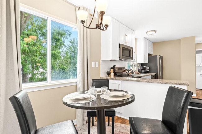 Photo - 18419 Sharon Ln Unit ID1032349P