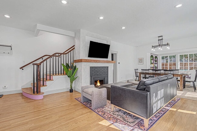 Photo - 1601 Dearborn St Unit SI ID1509799P
