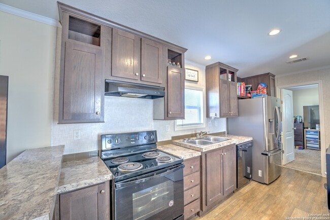 Photo - 7109 W Loop 1604 N
