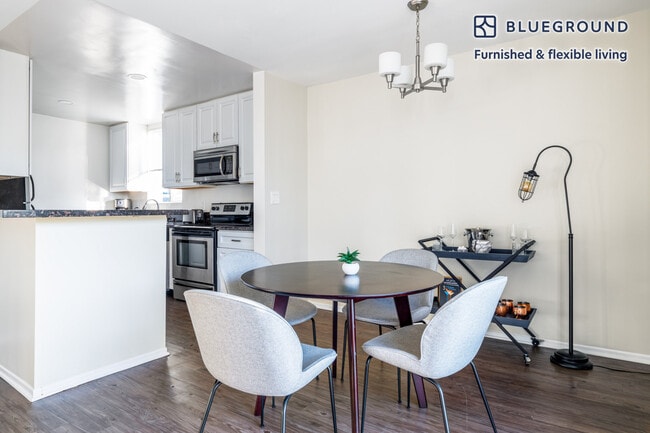 Photo - 9025 W 3rd St Unit FL2-ID395