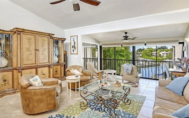 Photo - 1633 Boathouse Cir Unit HA233