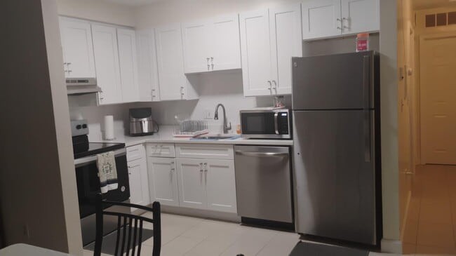 Photo - APTS in Everett, Malden, Chelsea & Boston