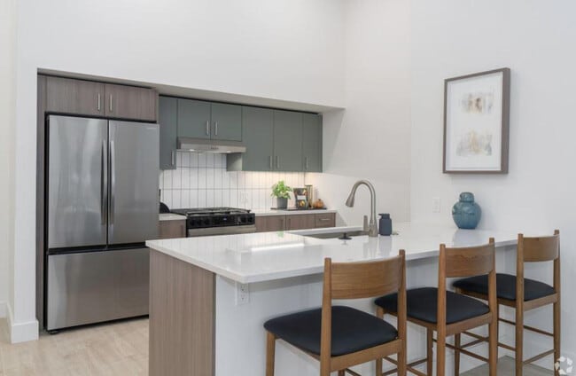 Building Photo - 1985 NW Savier St Unit ID1267701P