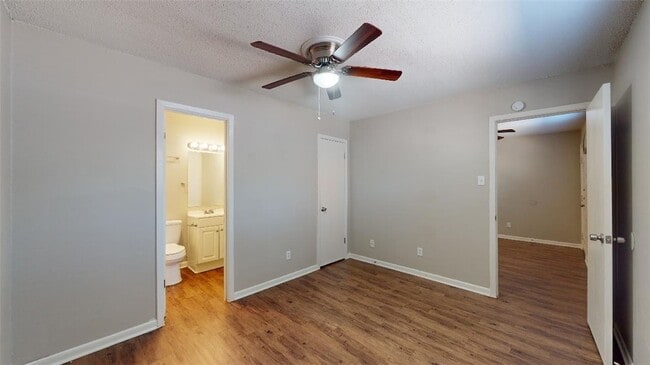 Photo - 500 Foch St Unit 15