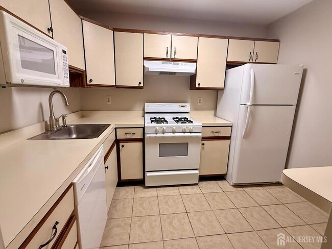 Photo - 902 Woodhaven Dr