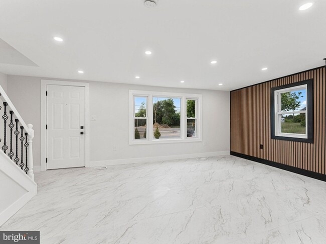 Photo - 308 Delsea Dr