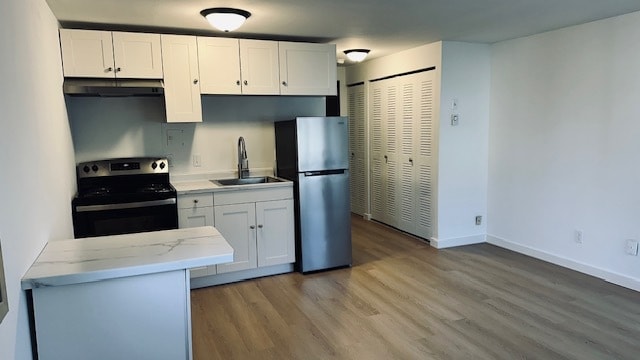 Photo - Courtyard Apartments