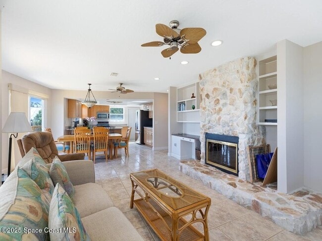 Photo - 8820 44th Ave