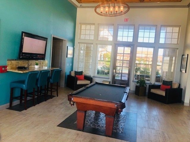 Photo - Lookout Hollow