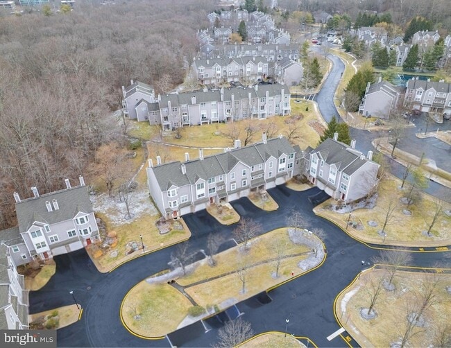 Photo - 117 N Barrow Pl