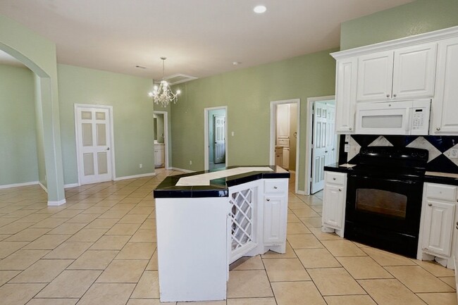 Photo - 234 Bayne Rd