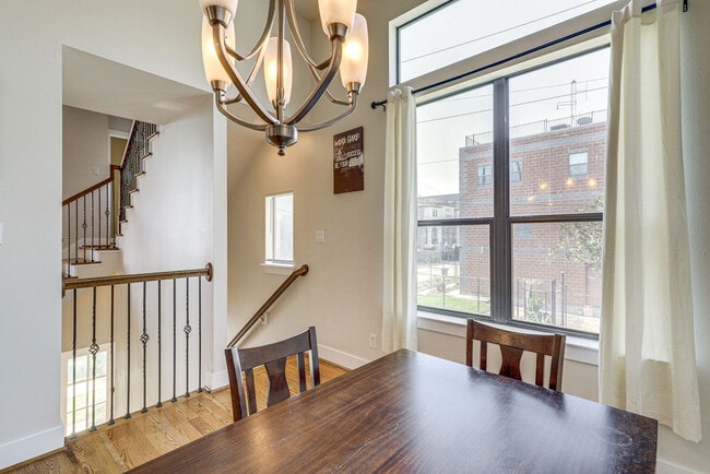 Photo - 1613 Bonner St Unit SI ID1546121P