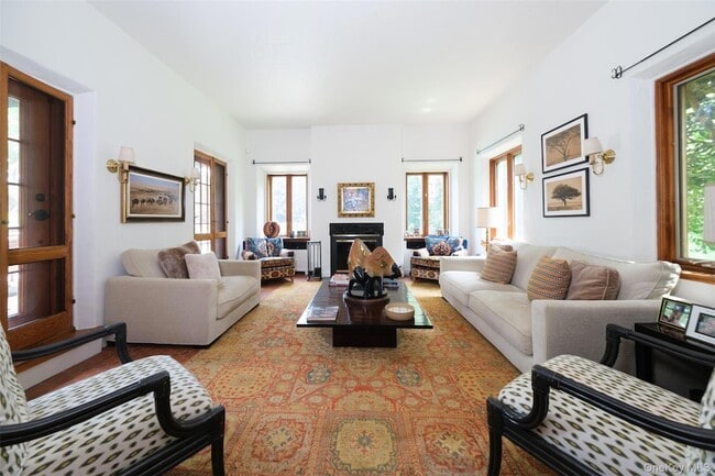 Photo - 10 Ridge Pl