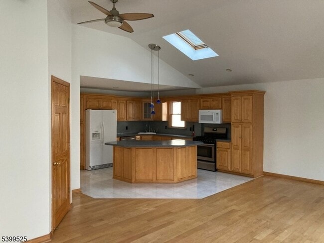 Photo - 598 Saddle River Rd Unit 1