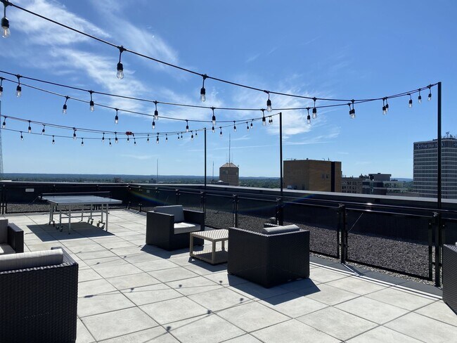 Rooftop Space - Spectra at Sibley Square