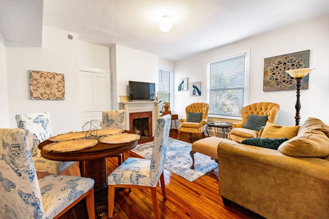 Photo - 205 SE 7th St Unit ID1359091P