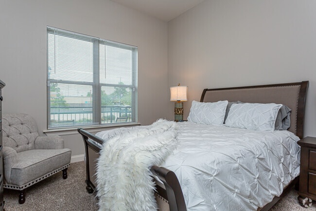 1 BR, 1 BA - 774 SF - ERDACE APARTMENTS