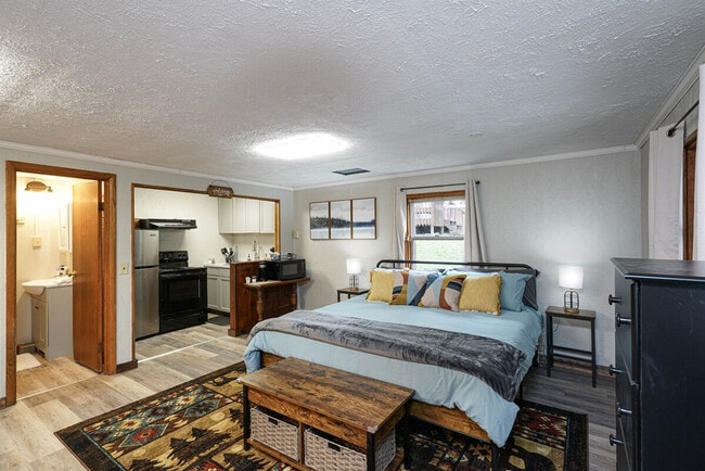 Photo - 72 Faulkner Rd Unit ID1308962P