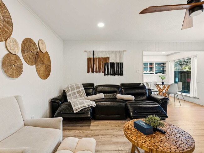Photo - 7841 El Pensador Dr Unit SI ID1594741P