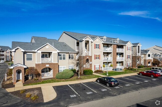 Building Photo - Foxmoor Condominiums