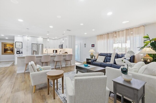 Photo - 5247 Carmilfra Dr