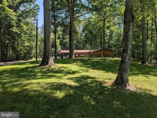 Photo - 6997 Gilbeth Rd