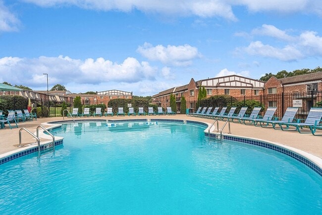 Photo - Heights at Marlborough