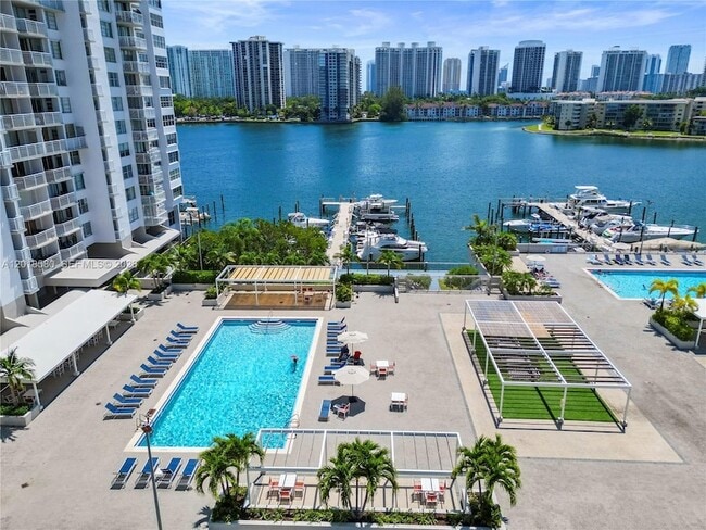 Photo - 18011 Biscayne Blvd Unit 705