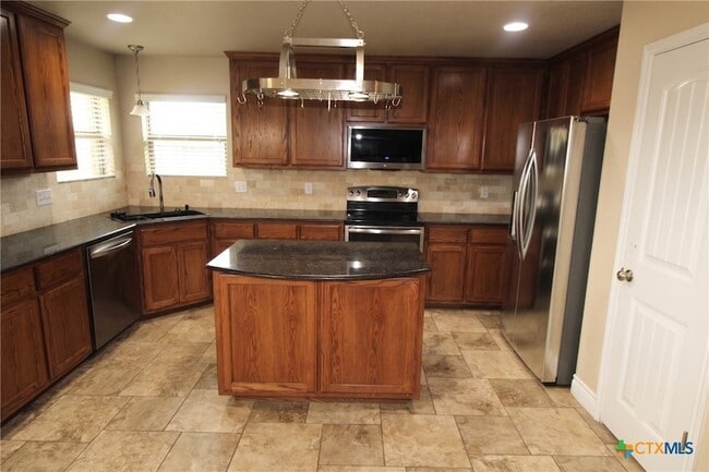 Photo - 1128 Pheasant Cir