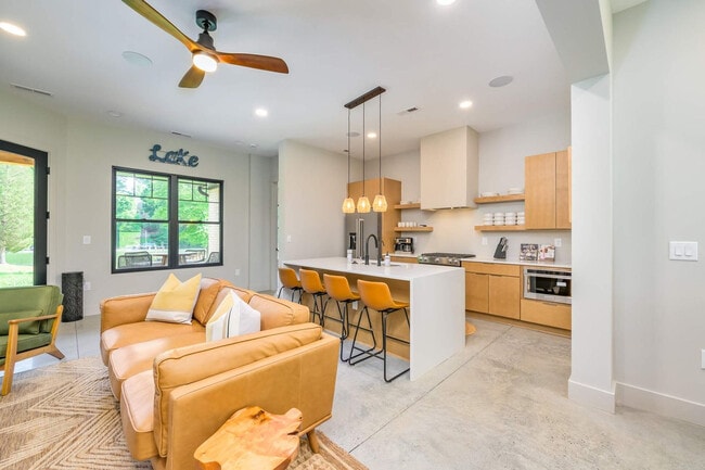 Photo - 336 Bridgewater Ln Unit SI ID1579117P