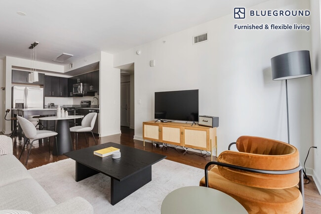 Photo - 4918 St Elmo Ave Unit FL10-ID316