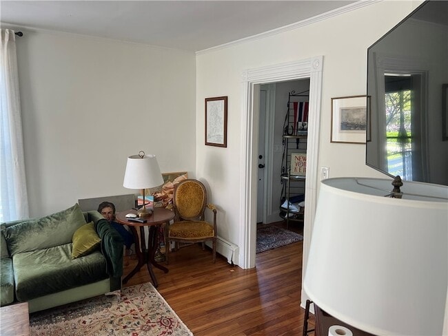 Photo - 400 Paradise Ave