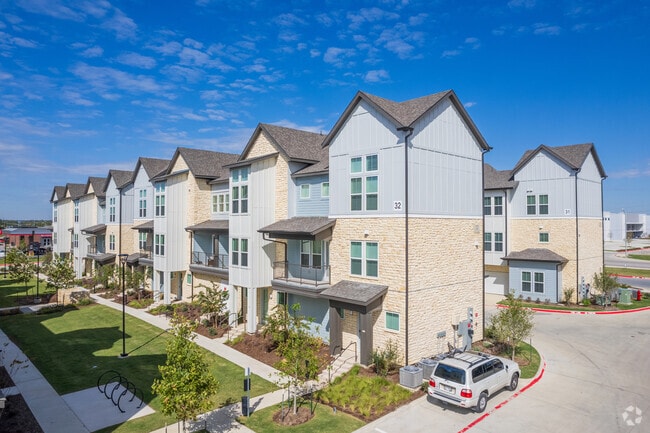 Photo - Livano Pflugerville