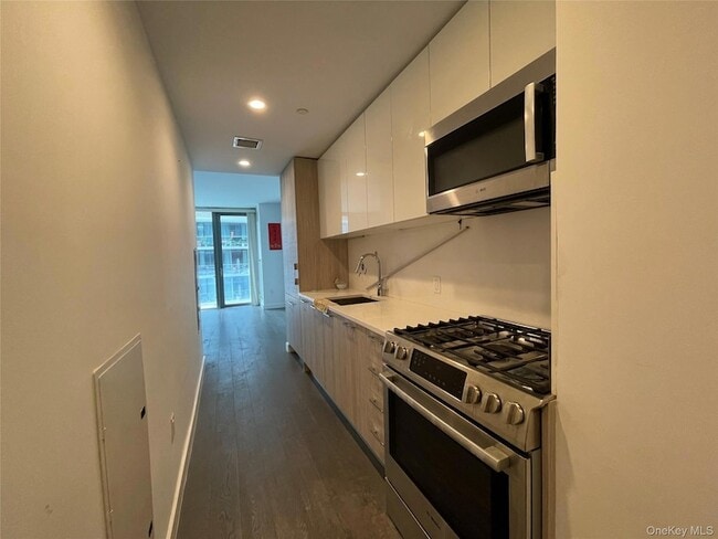 Photo - 131-05 40th Rd Unit 18T