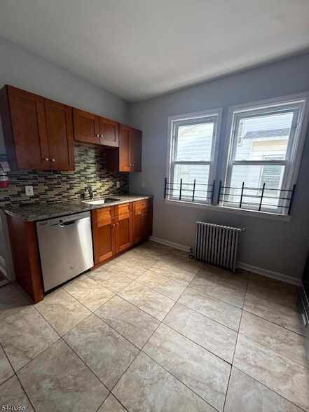 Photo - 117 Grove St Unit 2