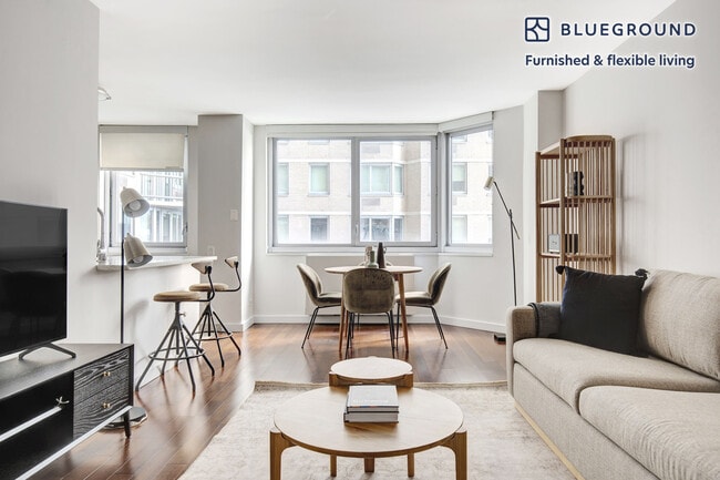 Building Photo - 606 1st Ave. Unit FL6-ID695