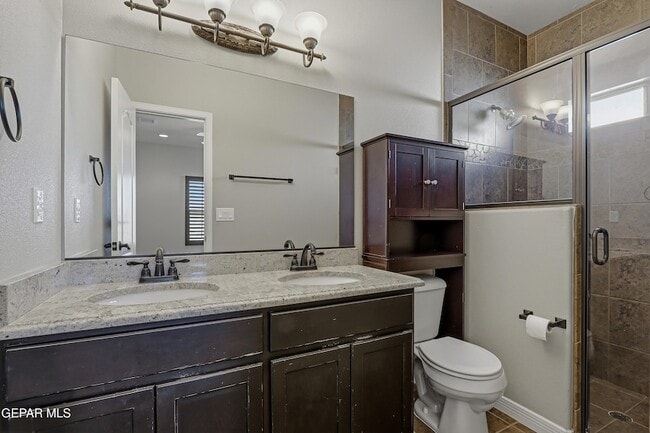 Photo - 2508 Eastern Sky St