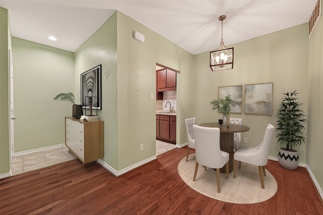 Photo - 10053 Westpark Dr Unit 289