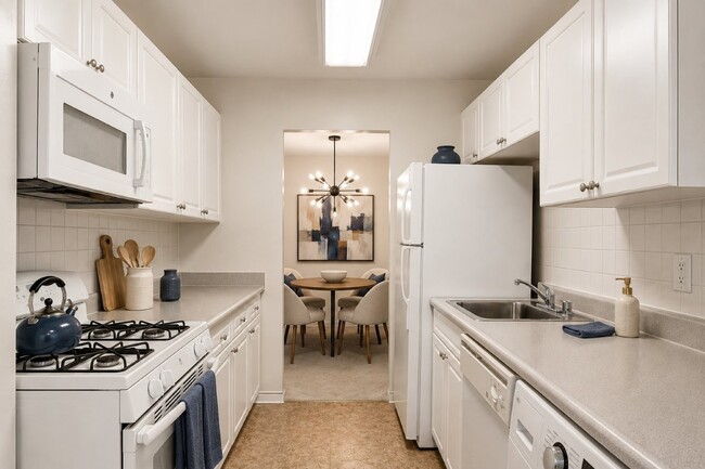 Building Photo - Stoneridge at Mark Center Apartment Homes