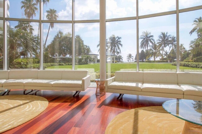 Photo - 5151 Collins Ave Unit SI ID1227341P