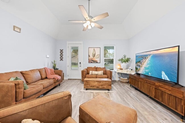 Building Photo - 88 Plantation Way Unit SI ID1447175P