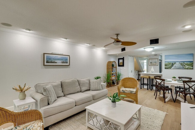 Photo - 1028 Apollo Beach Blvd Unit SI FL1-ID1623793P
